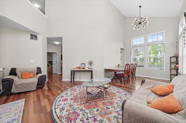 Foto del edificio - Single-Family Rental Home in Buffalo Grove...