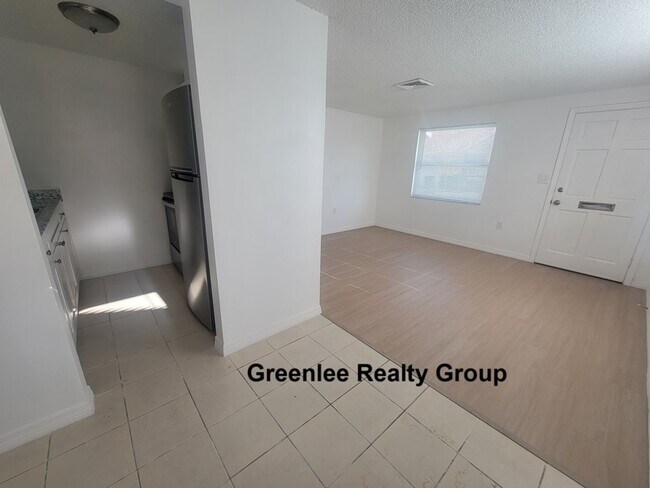 Building Photo - 4922 Filner St