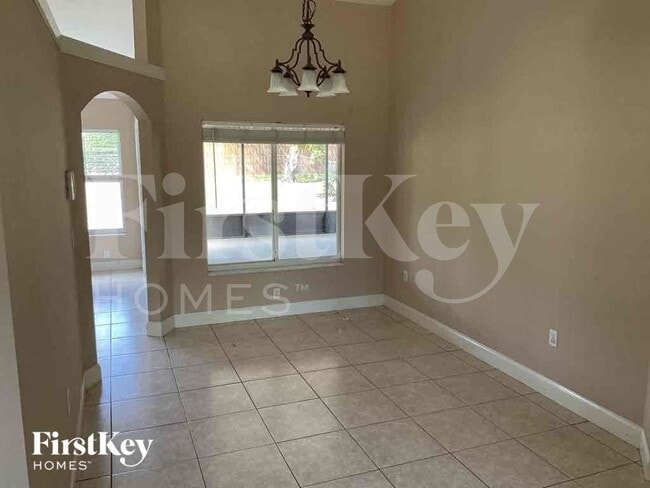 Foto del edificio - 140 Sunrise Blvd