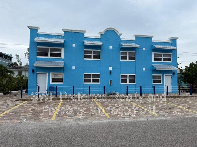 Foto del edificio - 222 Fairweather Ln