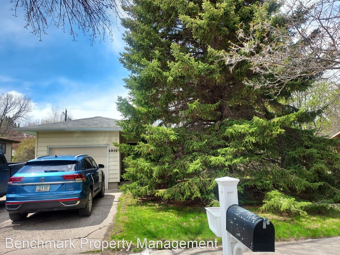 3 br, 2 bath House 1315 S. Bozeman Ave House for Rent in Bozeman