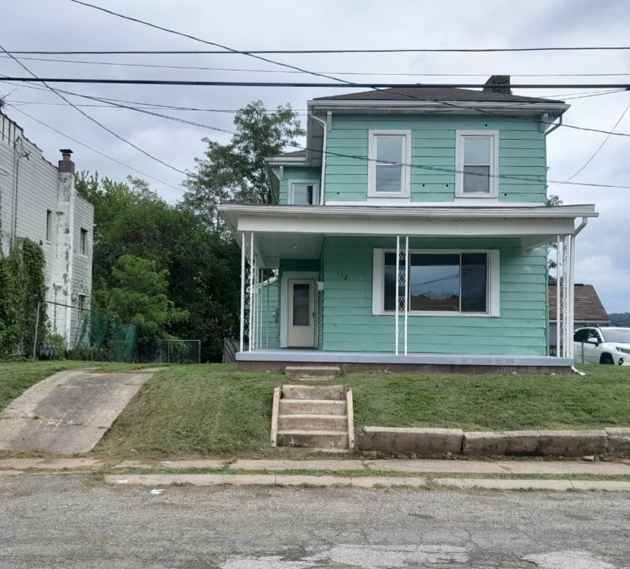 132 Grandview Ave, Mingo Junction, OH 43938 House Rental in Mingo