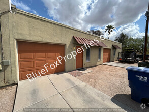 Building Photo - 2201 N Sparkman Blvd