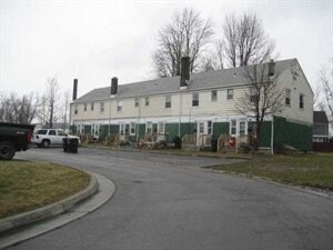 Foto principal - 45 Thackeray Ct