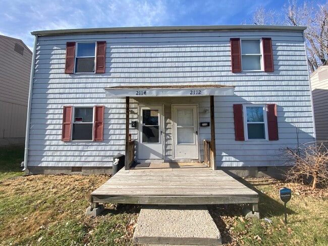 Building Photo - 2112 Monroe Ave