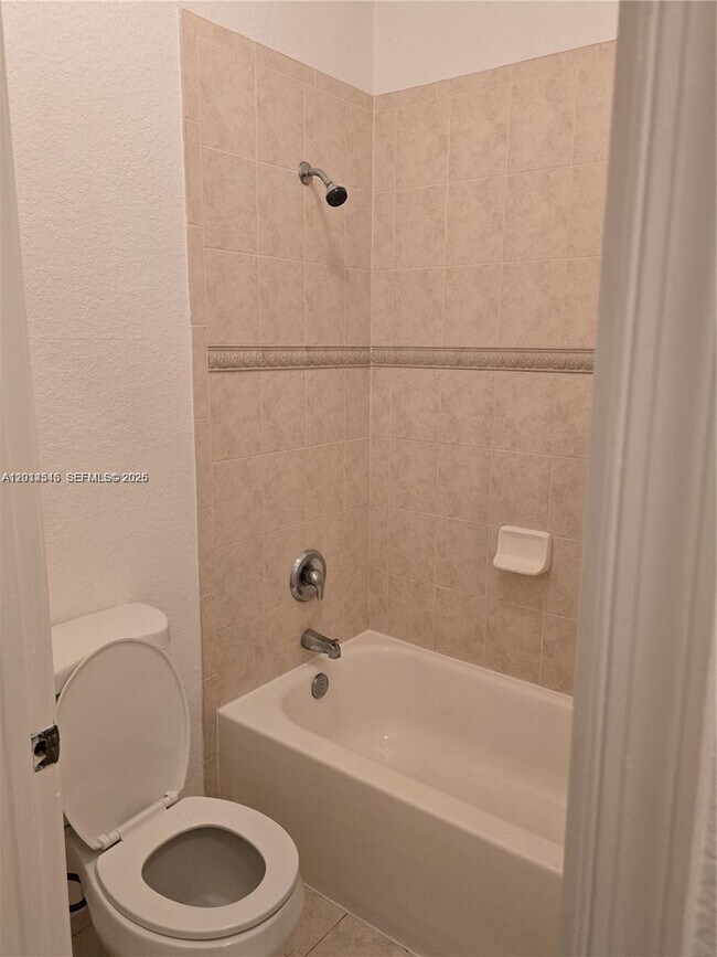 Foto del edificio - 1304 N Santa Catalina Cir