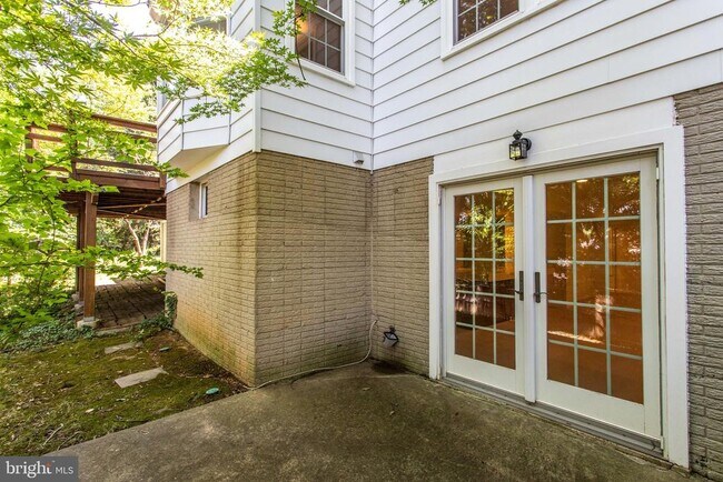 Foto del edificio - 1646 Montmorency Dr