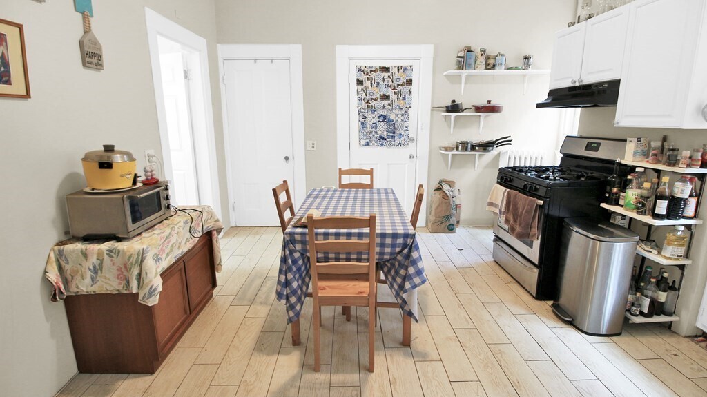 Primary Photo - 35 Essex St