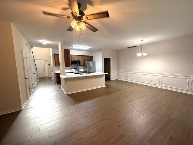 Building Photo - 314 Creek Manor Way