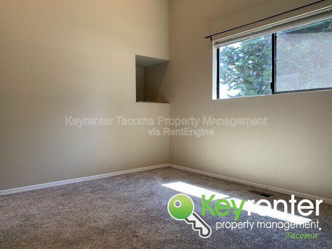 Building Photo - 3009 208th Ave E