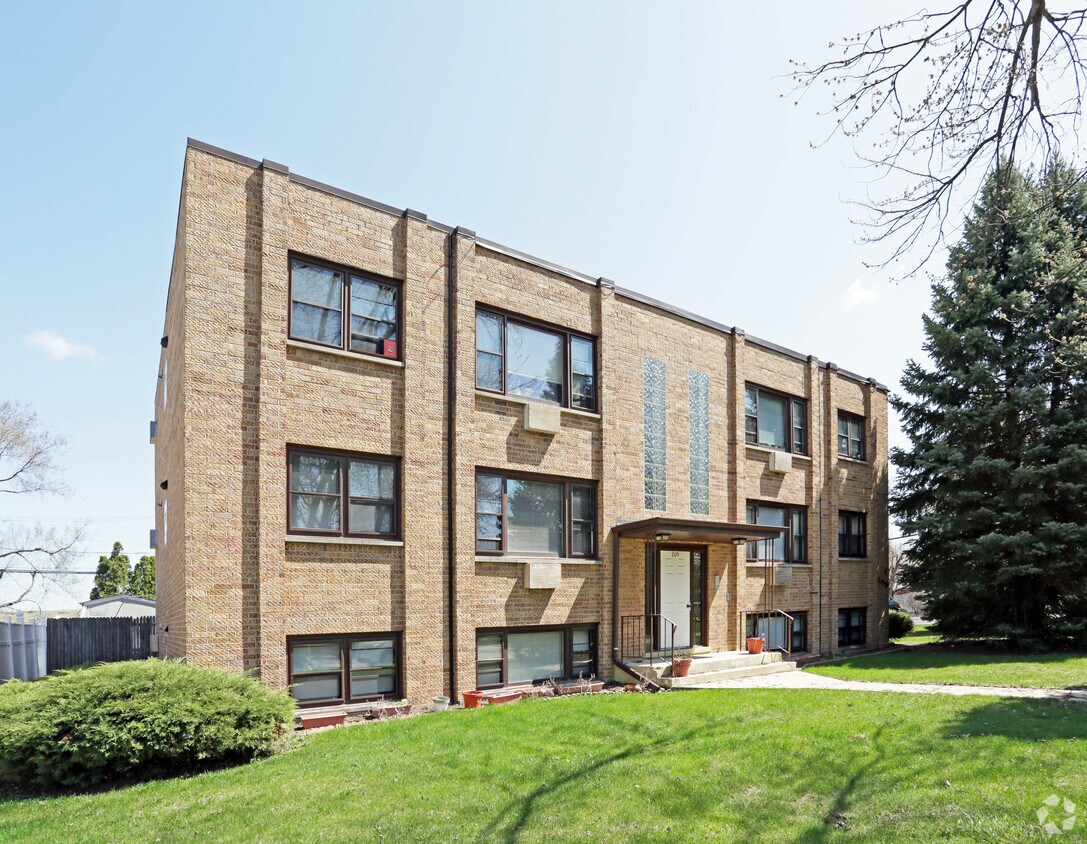 Primary Photo - 209 Kimbell Ave