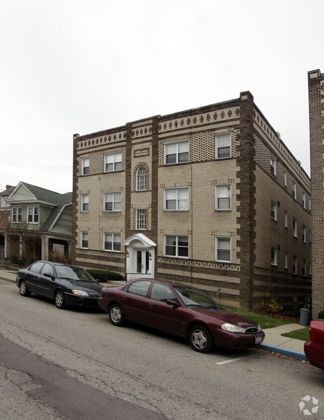 Foto del edificio - 2910 Voelkel Ave