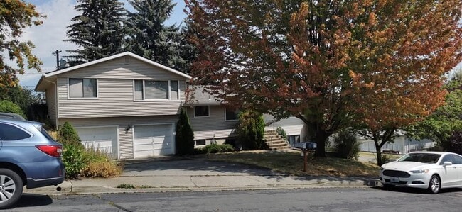 Front - 1340 NW Kenny Dr