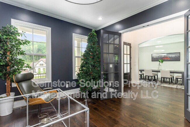 Foto del edificio - 6343 Wildwood Dr