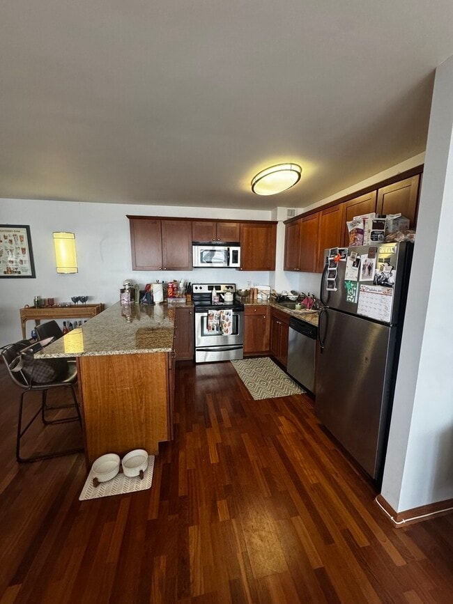 Foto del edificio - 2933 N Sheridan Rd