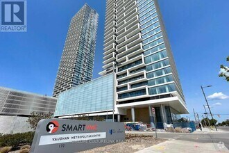 Building Photo - 950-3950 Portage Pkwy