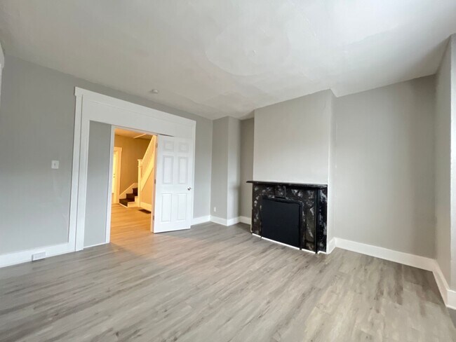 Foto del edificio - 1609-1611 1st Ave