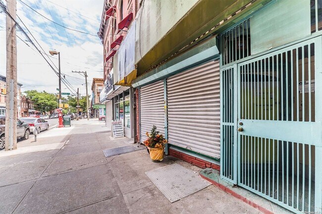 Foto del edificio - 3434 Fulton St