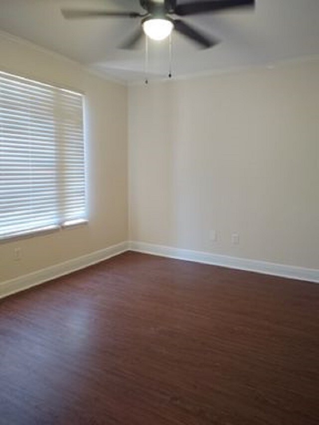Foto del edificio - 821 Concord Rd