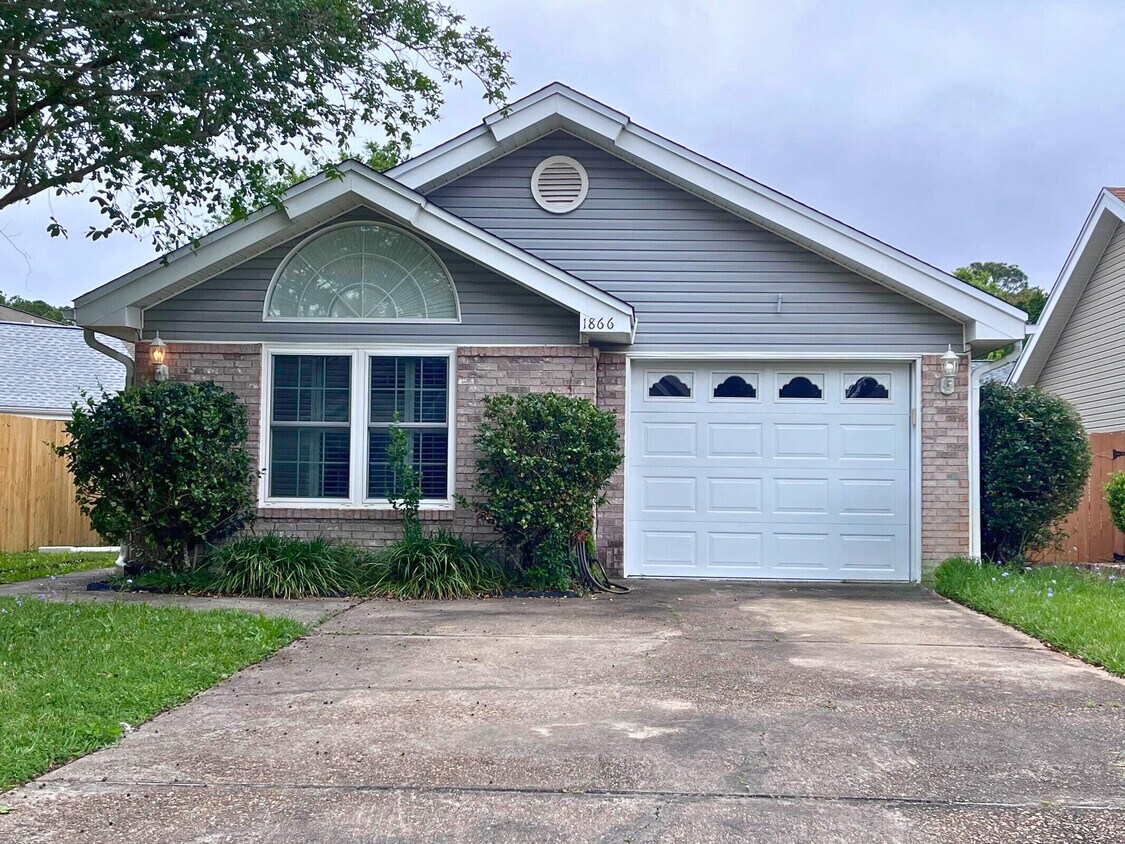 Foto principal - 1866 Heartland Dr