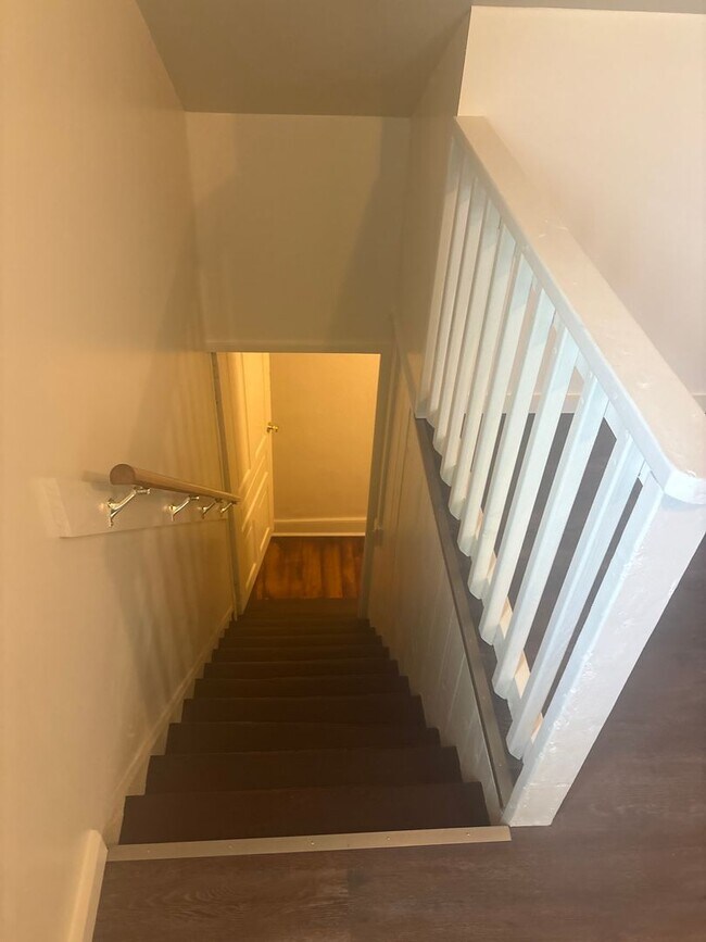 Foto del edificio - 3 Bedroom House, Parking, Yard-York City SD