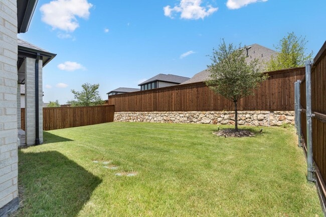 Foto del edificio - 7424 Lilypad Ln