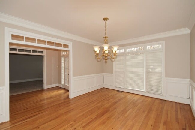 Building Photo - 4270 Laurel Grove Trce