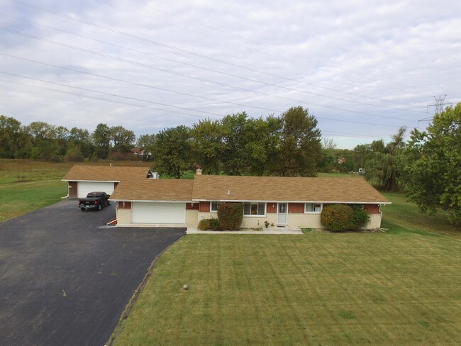 Building Photo - 17800 Wolf Rd