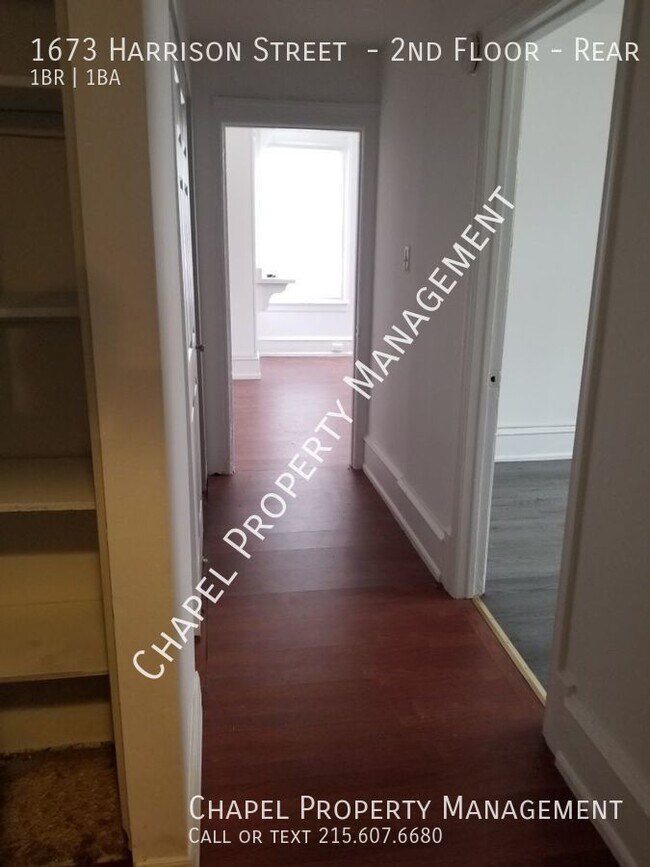 Foto del edificio - 1 Bedroom Apartment in Frankford