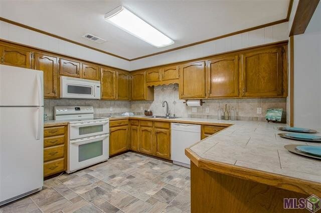 Foto del edificio - 4056 Fleet Dr