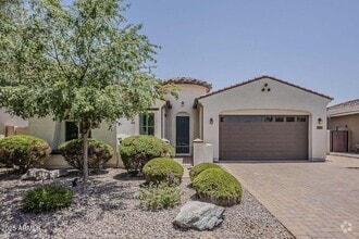 Building Photo - 4135 E Grand Canyon Dr