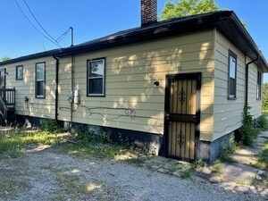 Primary Photo - 14512 Hoyne Ave