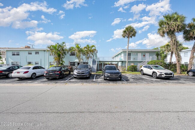 Foto del edificio - 425 Harrison Ave