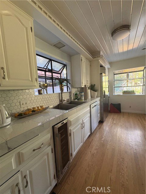 Foto del edificio - 20955 De Mina St