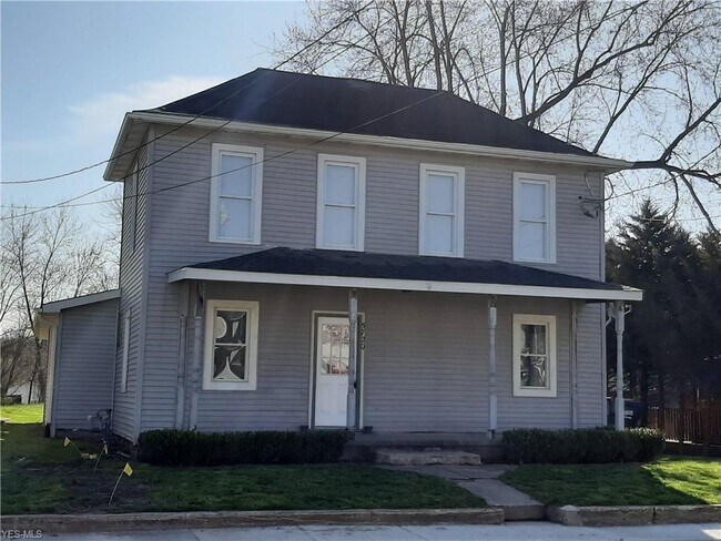 Building Photo - 5720 Hoover Ave