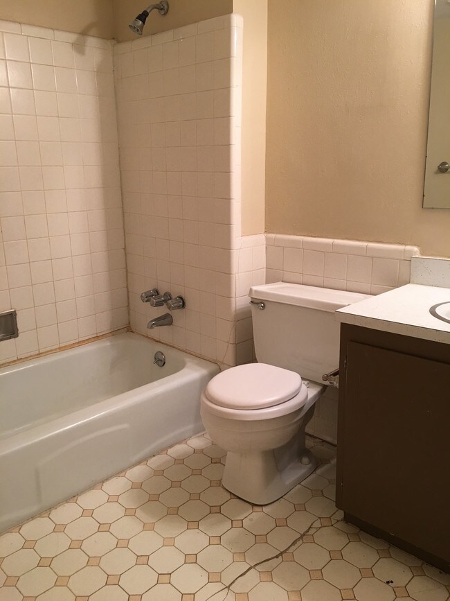 Foto del edificio - 1340 18th Ave S