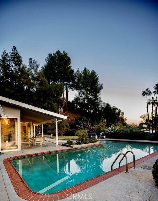 Foto del edificio - 5224 Gould Ave