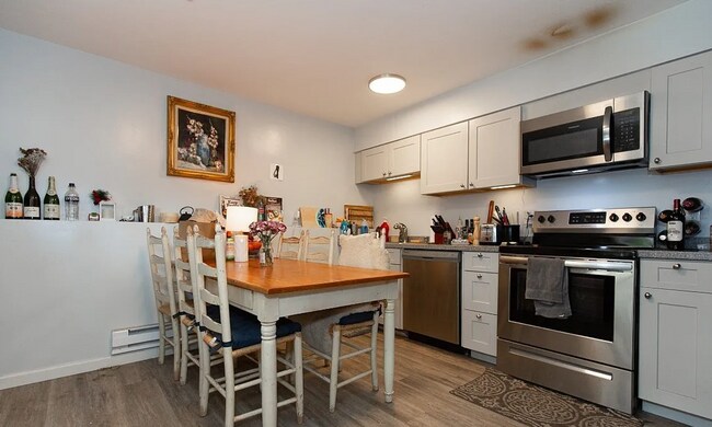 Foto del edificio - 504/506 N 19th Ave