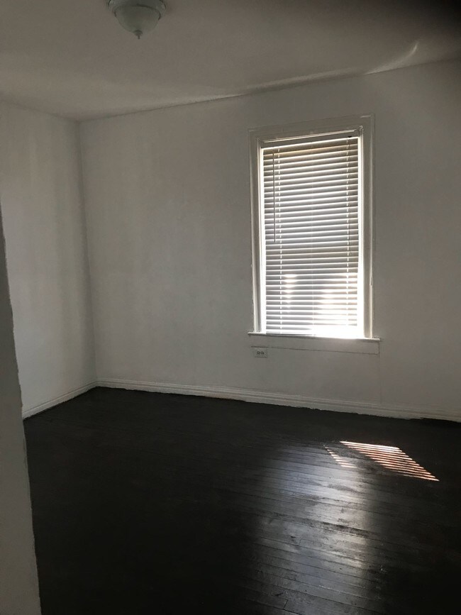 Photo - 18 Landscape Ave