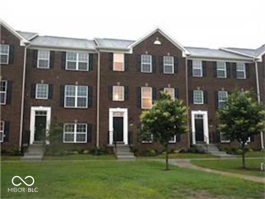Primary Photo - 972 Orlando St