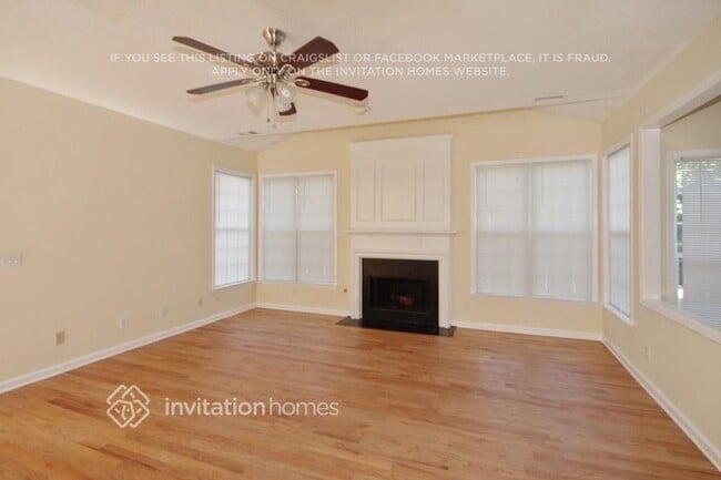 Building Photo - 3505 Donamire Way NW