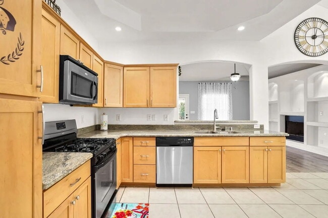 Foto del edificio - "Charming 3-Bedroom Retreat with 2 Full Ba...