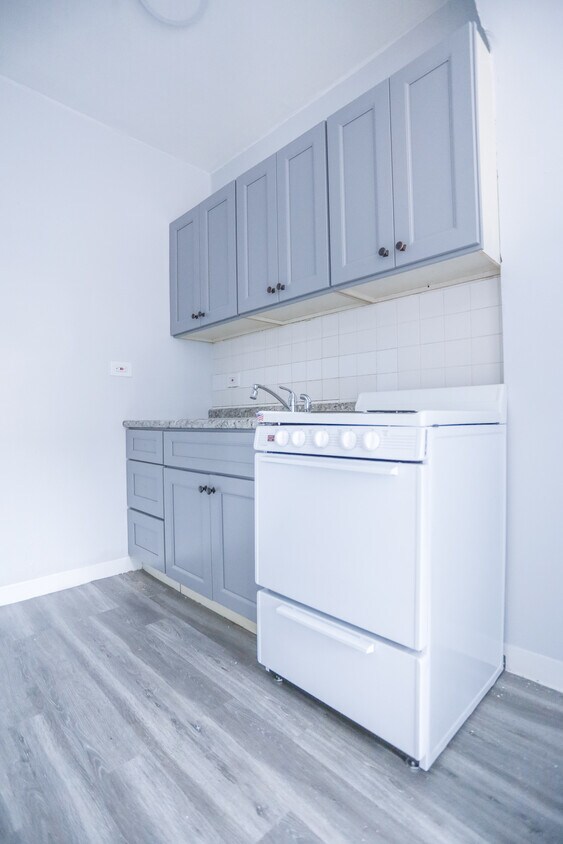 Foto principal - 6956 N Ashland Ave