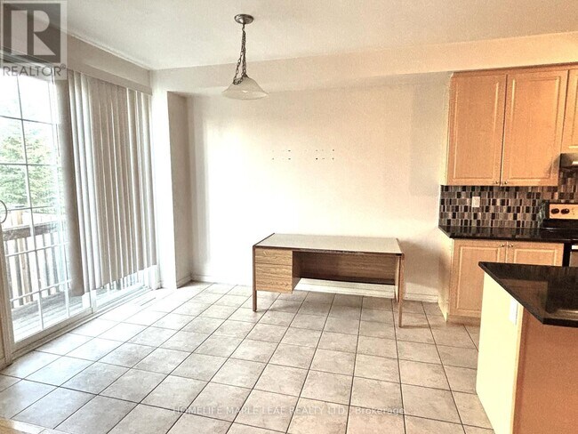 Photo du bâtiment - 39 Sussexvale Dr