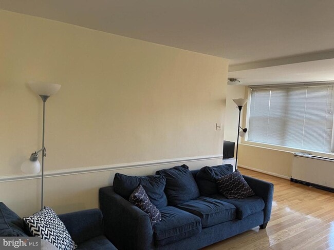 Foto del edificio - 940 25th St NW