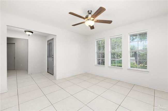 Building Photo - 3508 San Gabriel St