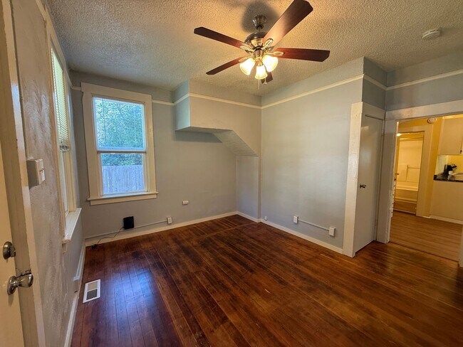 Foto del edificio - Cozy 2 Bedroom 1 Bath Home
