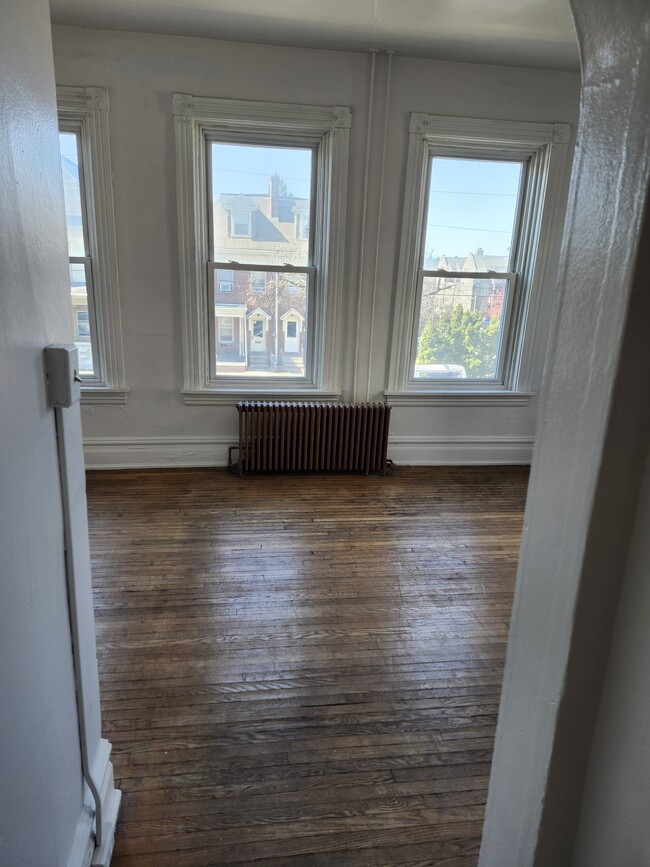 Foto del edificio - 1627 N 2nd St