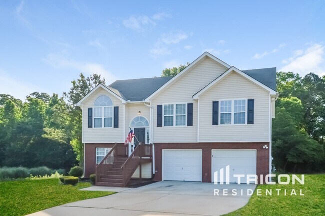 Building Photo - 109 Massey Ln