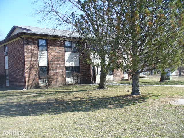 Primary Photo - 300 Park St